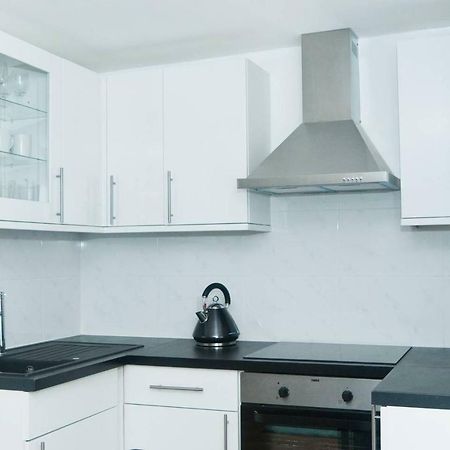 Modern Apartment In Trendy Dalston London Eksteriør billede