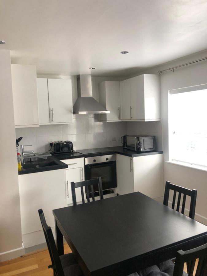 Modern Apartment In Trendy Dalston London Eksteriør billede