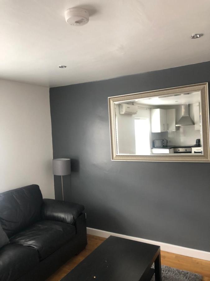 Modern Apartment In Trendy Dalston London Eksteriør billede